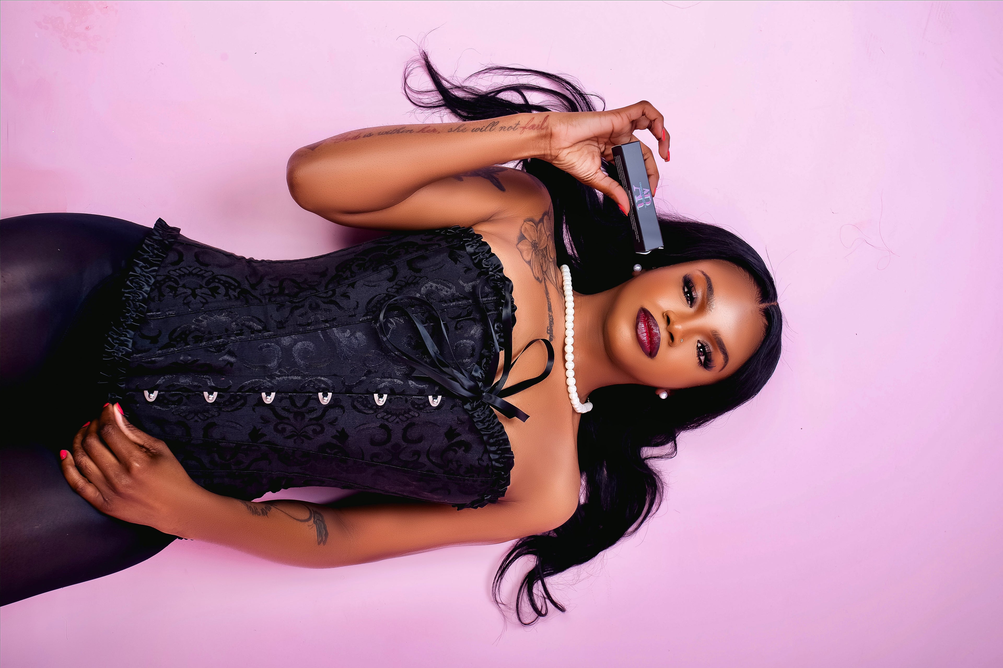 LED LIP GLOSS + MIRROR ( LUSCIOUS RED )